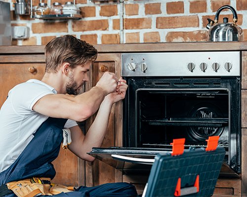 Comment installer un four encastrable dans votre cuisine