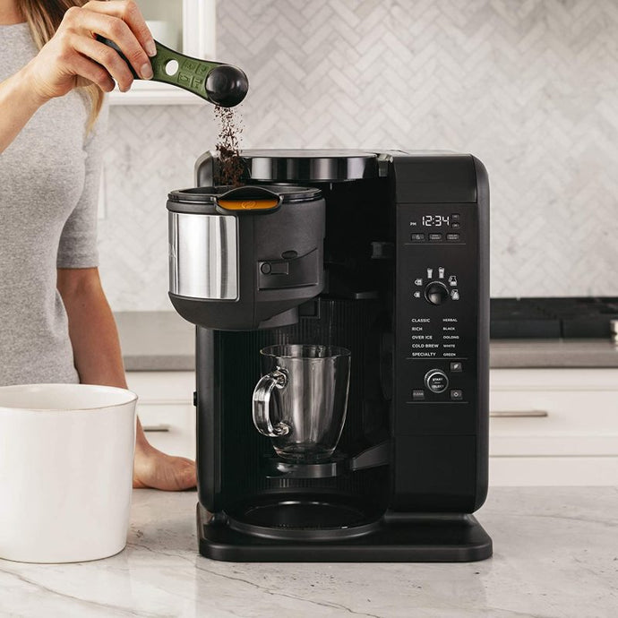 Appareils électroménagers pour le bureau à domicile moderne : des cafetières aux purificateurs d'air