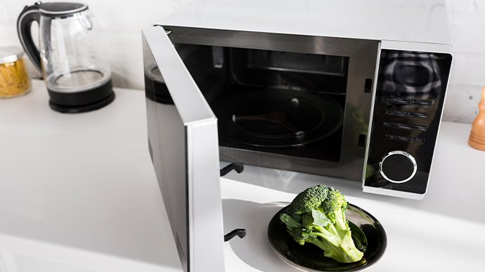 Functions of different models of microwaves - BonPrix Électroménagers