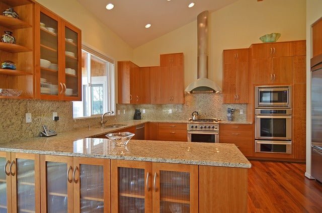 How to Optimize Your Kitchen's Layout with an Island Range Hood - BonPrix Électroménagers