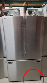 LRFLS3206S - REFRIGERATORS - LG - French 3-Door - Stainless Steel - Open Box - BonPrix Électroménagers