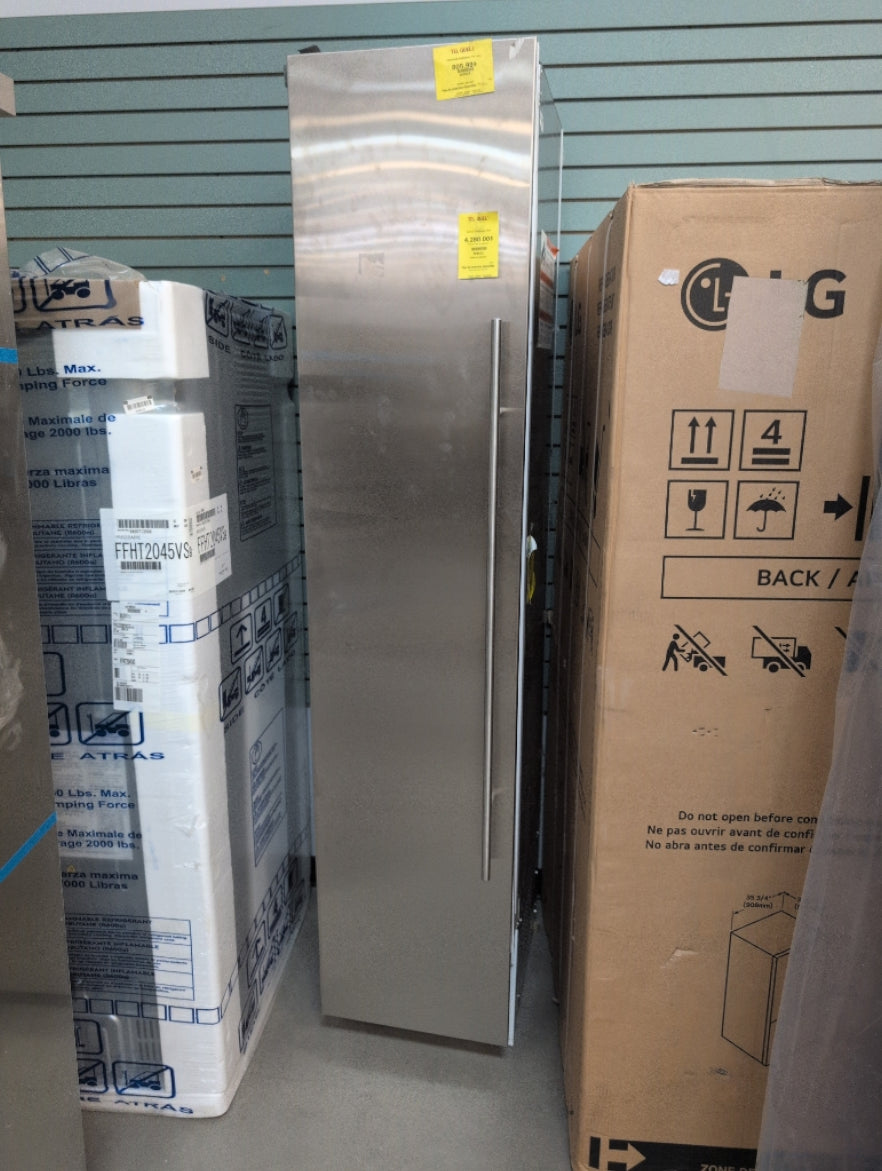 ZIF180NPKII - FREEZERS - Monogram - Panel Ready - Open Box - BonPrix Électroménagers