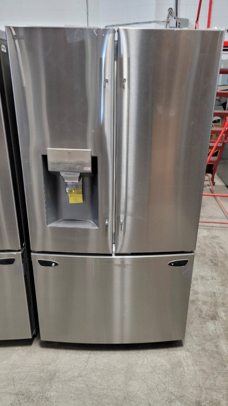 LRFS28XBS - REFRIGERATORS - LG - French 3-Door - Stainless Steel - Open Box - BonPrix Électroménagers