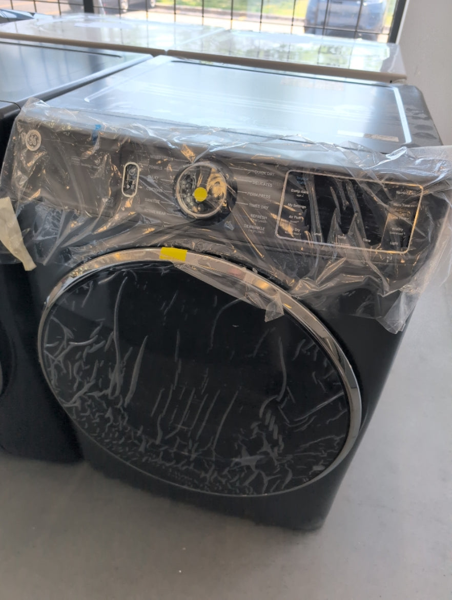 GFD65ESMVDS - DRYERS - GE - Electric - Black Stainless - Open Box