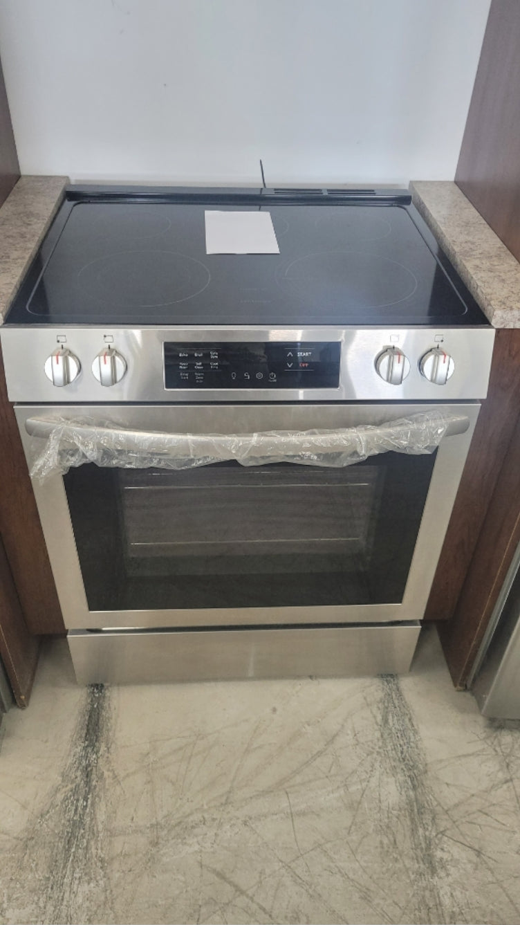 FCFE308CAS - RANGES - Frigidaire - Electric - Stainless Steel - Open Box