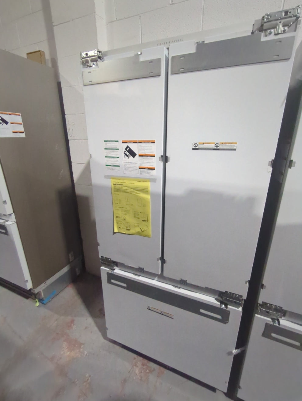 RS32A72J1 - REFRIGERATORS - Fisher & Paykel - French 3-Door - Panel Ready - Open Box - BonPrix Électroménagers