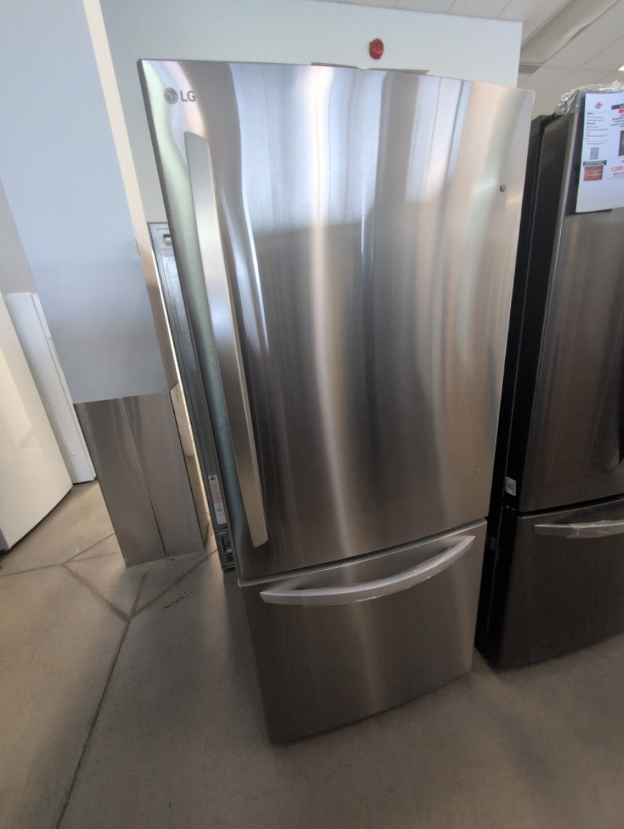 LRDNS2200S - REFRIGERATORS - LG - Bottom Freezer - Stainless Steel - Open Box - BonPrix Électroménagers