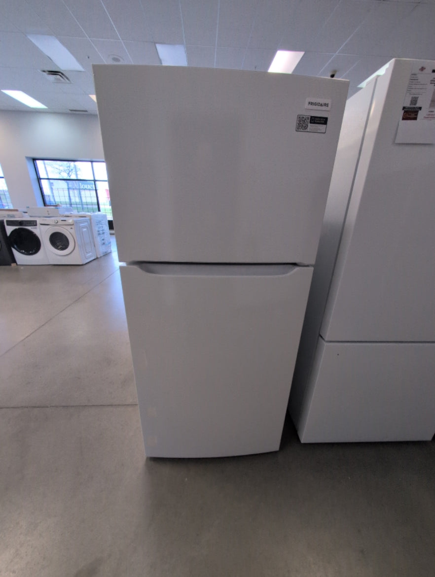 FRTE1835AW - REFRIGERATORS - Frigidaire - Top Freezer - White - Open Box - BonPrix Électroménagers