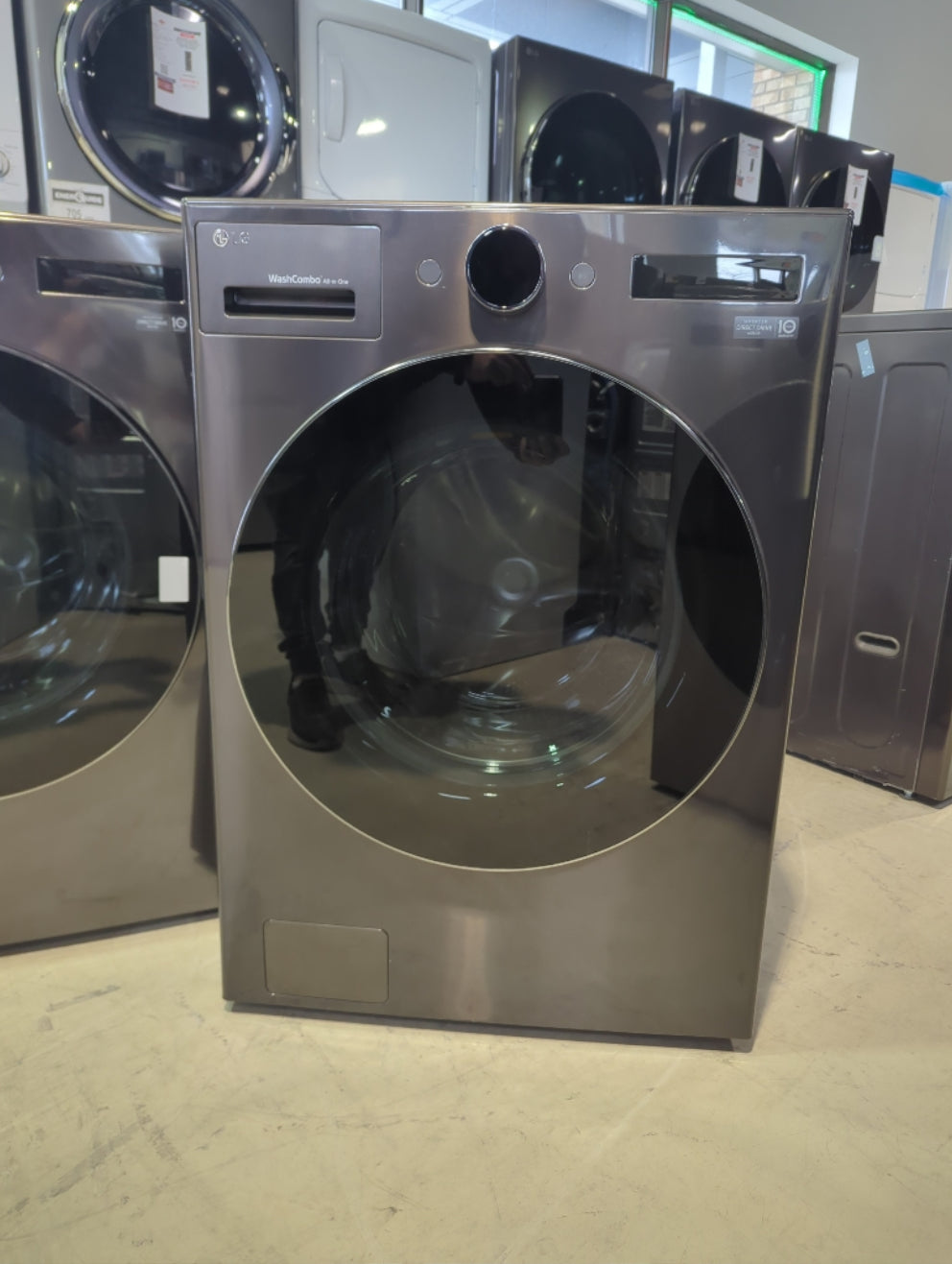 WM6998HBA - LAUNDRY CENTERS - LG - All-In-One - Electric - Black Stainless Steel - Open Box - BonPrix Électroménagers