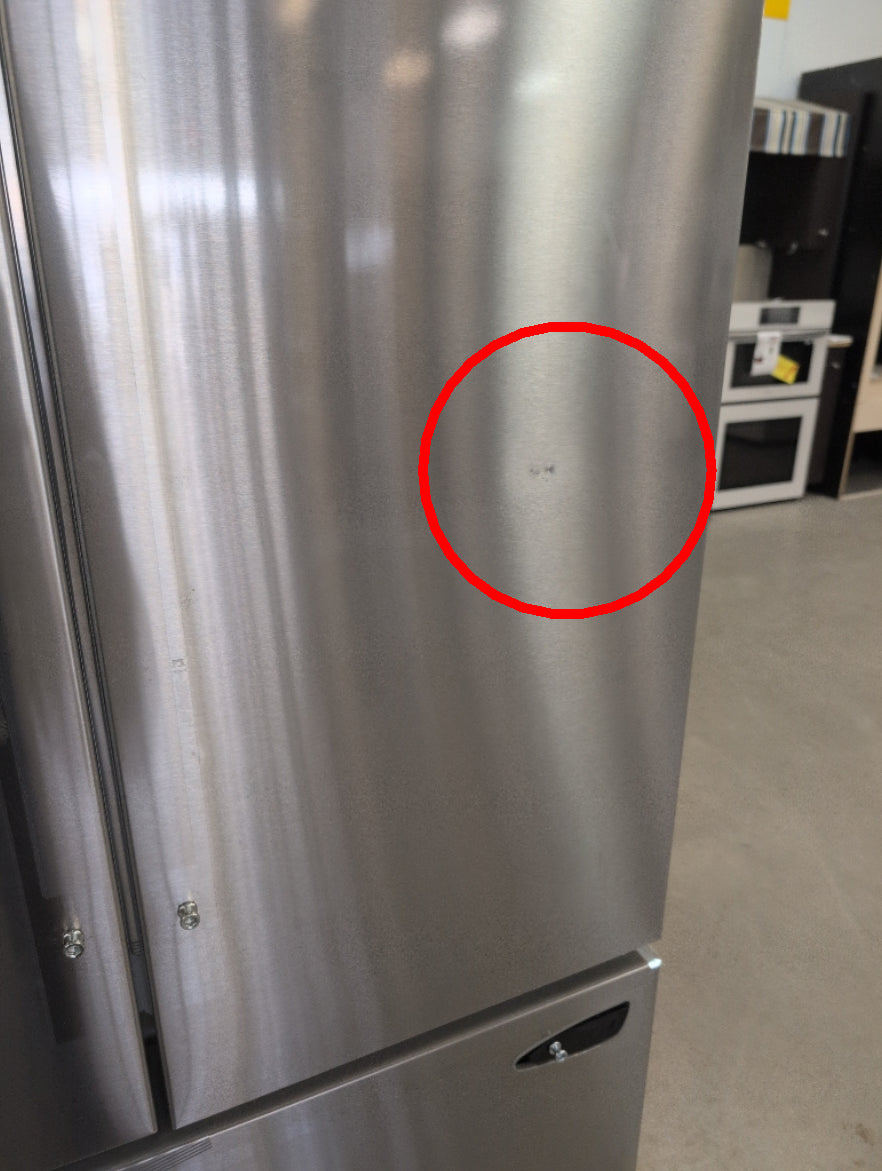 LRFLS3206S - REFRIGERATORS - LG - French 3-Door - Stainless Steel - Open Box - BonPrix Électroménagers