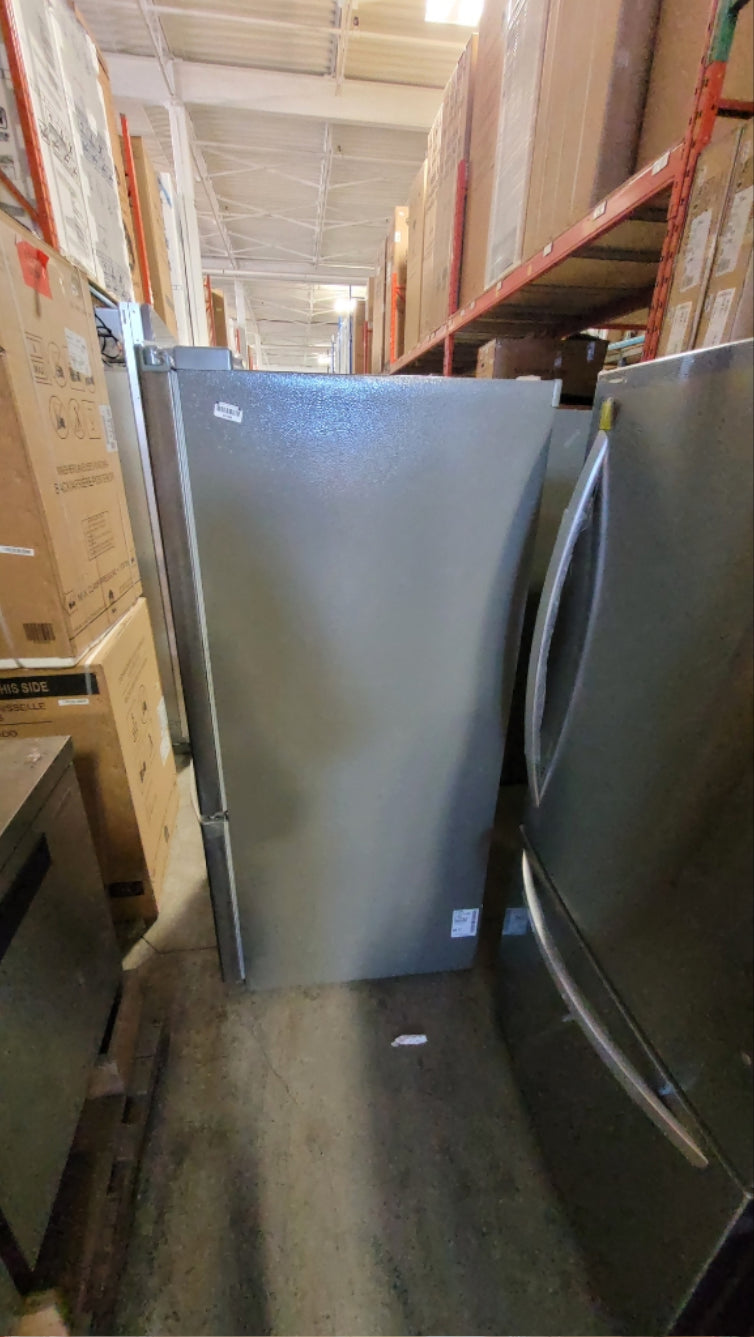 LRFS28XBS - REFRIGERATORS - LG - French 3-Door - Stainless Steel - Open Box - BonPrix Électroménagers
