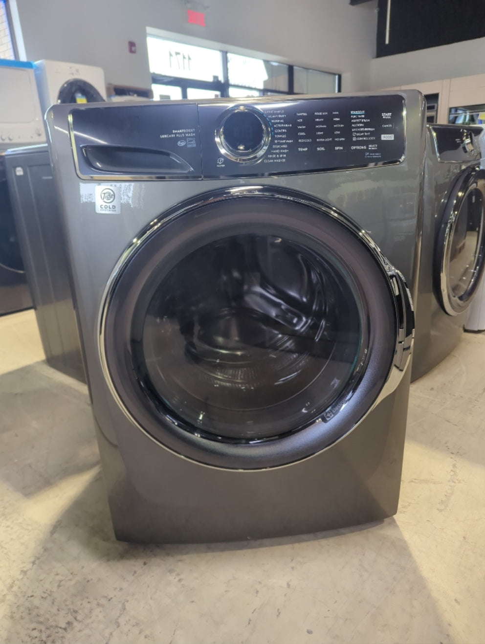 ELFW7637AT - WASHERS - Electrolux - Front Load - Titanium - Open Box - BonPrix Électroménagers