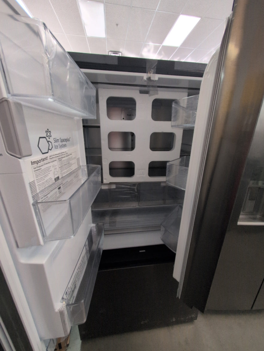 LRYXC2606D - REFRIGERATORS - LG - French 3-Door - Black Stainless - Open Box