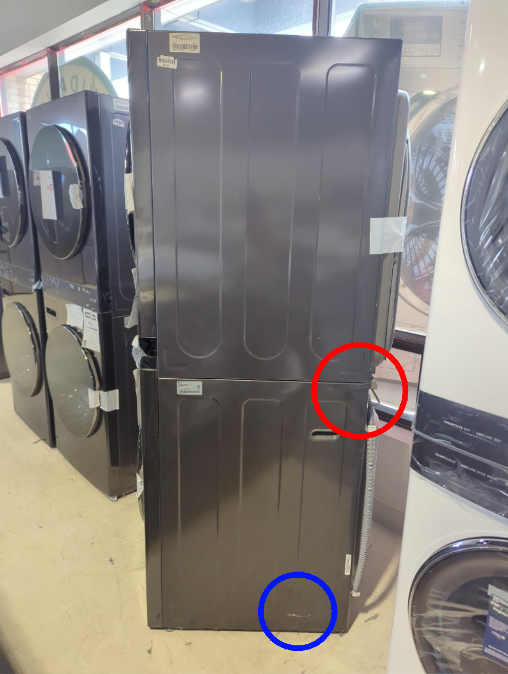 WKHC252HBA - LAUNDRY CENTERS - LG - Stacked Washer/Dryer - Electric - Black Stainless Steel - Open Box - BonPrix Électroménagers