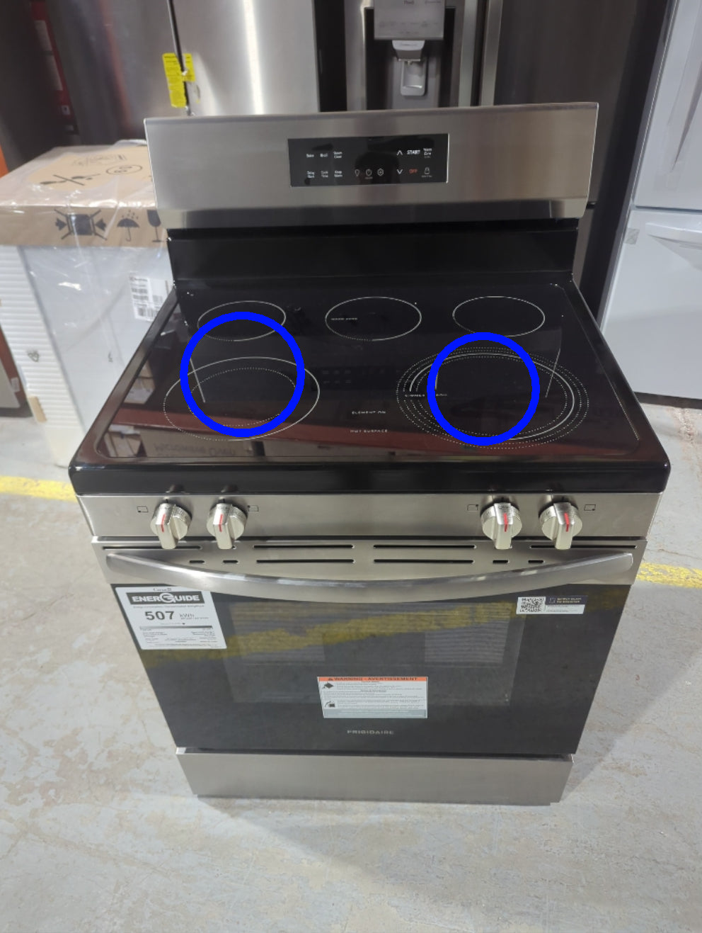 FCRE306CAS - RANGES - Frigidaire - Electric - Stainless Steel - Open Box - BonPrix Électroménagers