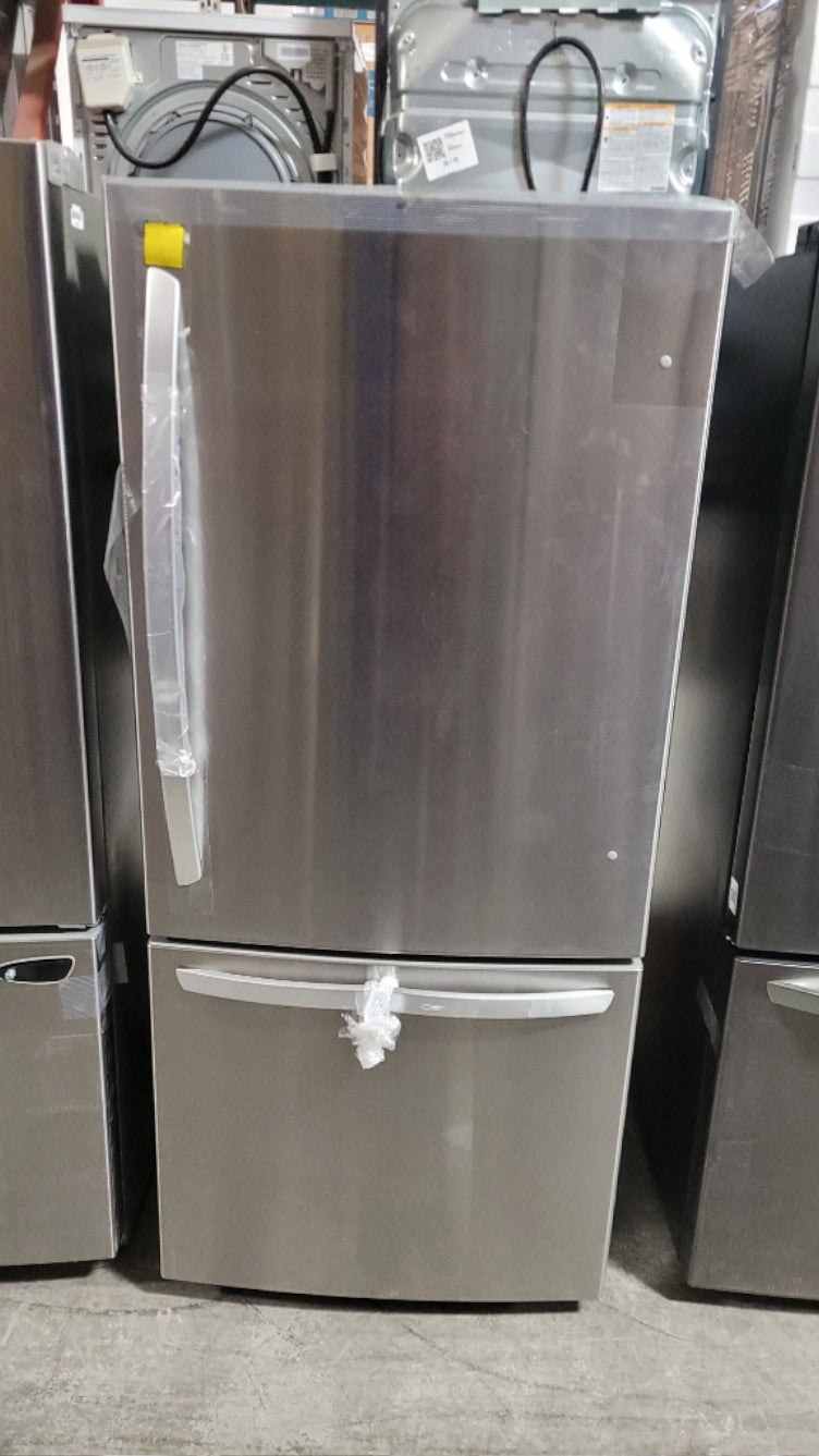 LRDNS2200S - REFRIGERATORS - LG - Bottom Freezer - Stainless Steel - Open Box - BonPrix Électroménagers