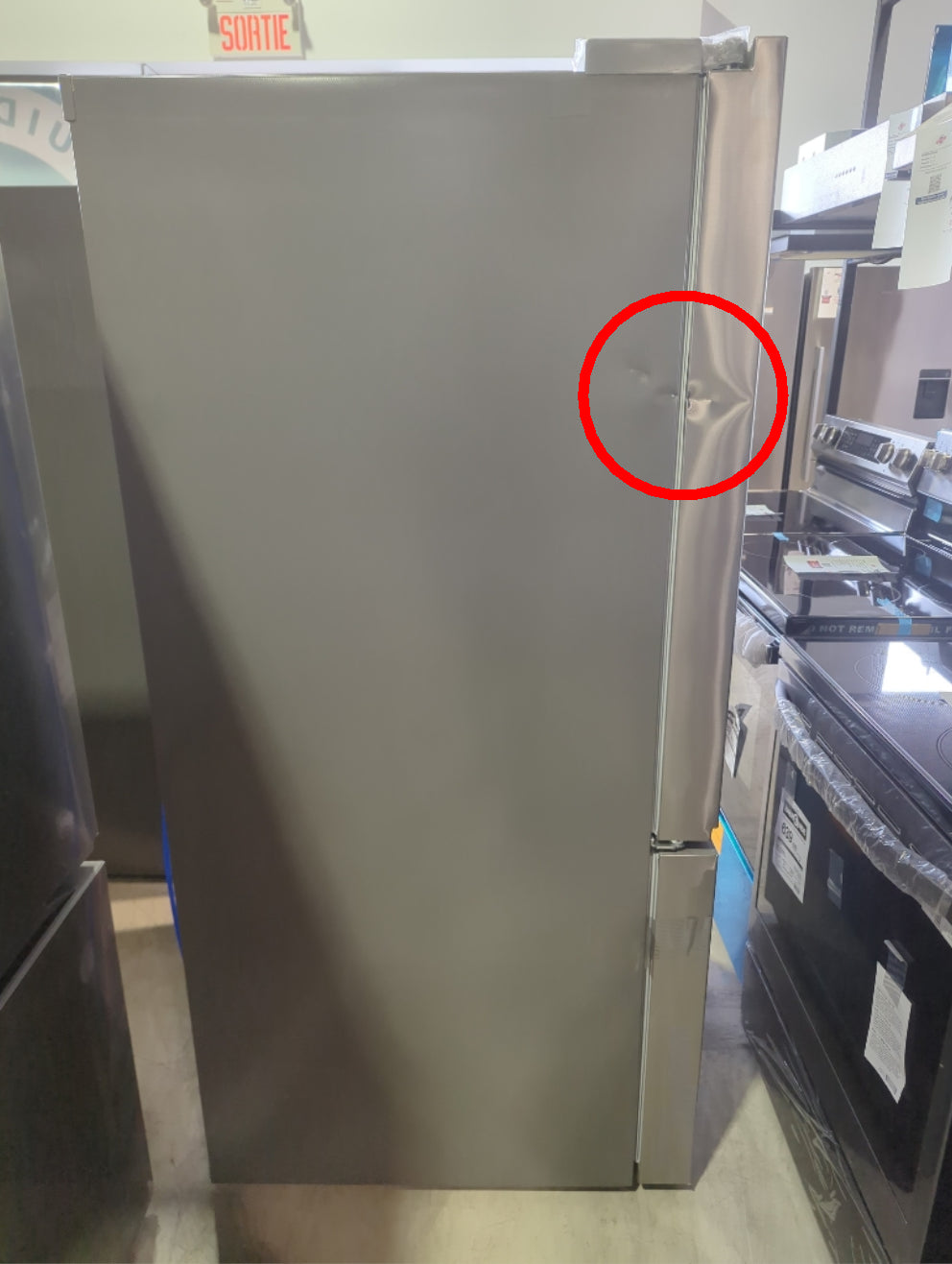 LF25S6330S - REFRIGERATORS - LG - French 3-Door - Stainless Steel - Open Box - BonPrix Électroménagers
