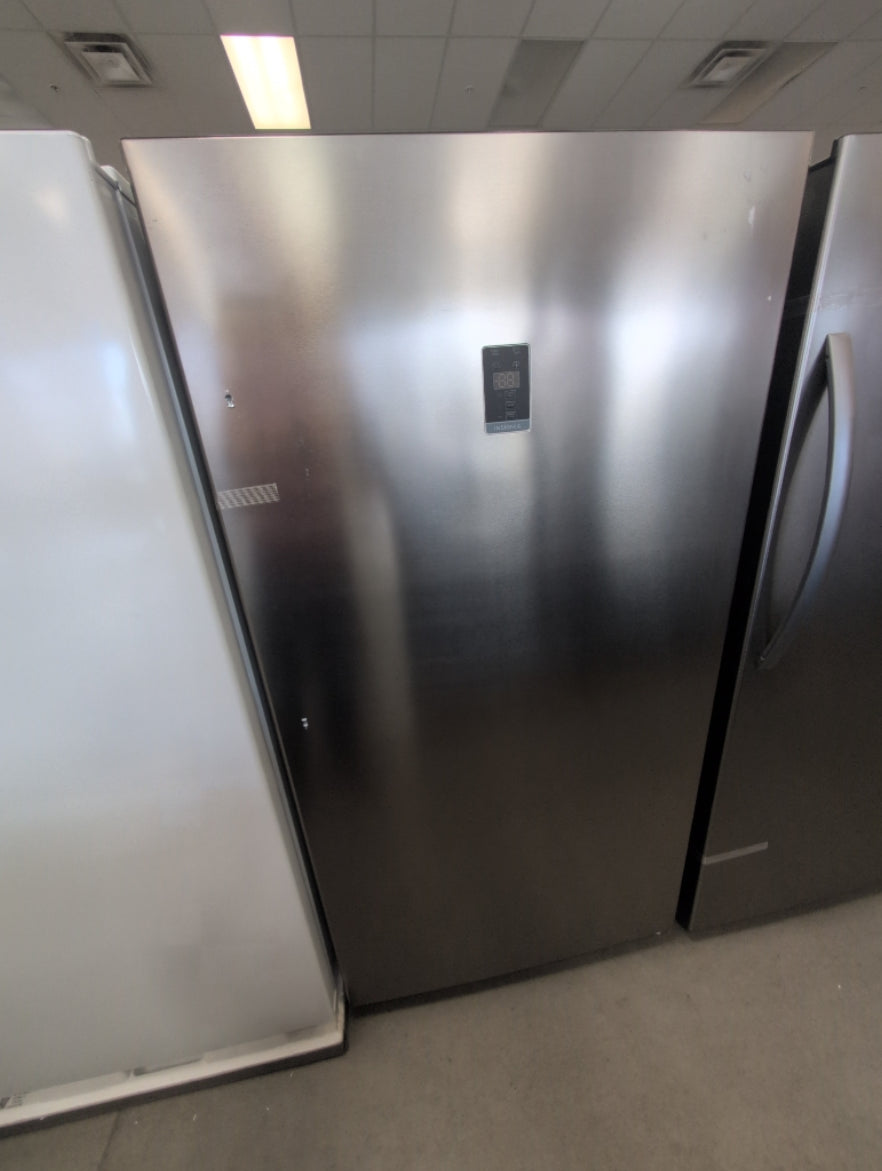 NS-UZ17SS0 - FREEZERS - Insignia - Stainless steel - Open Box - BonPrix Électroménagers