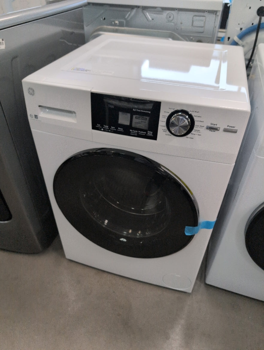 GFW148SSMWW - WASHERS - GE - Front Load - White - Open Box