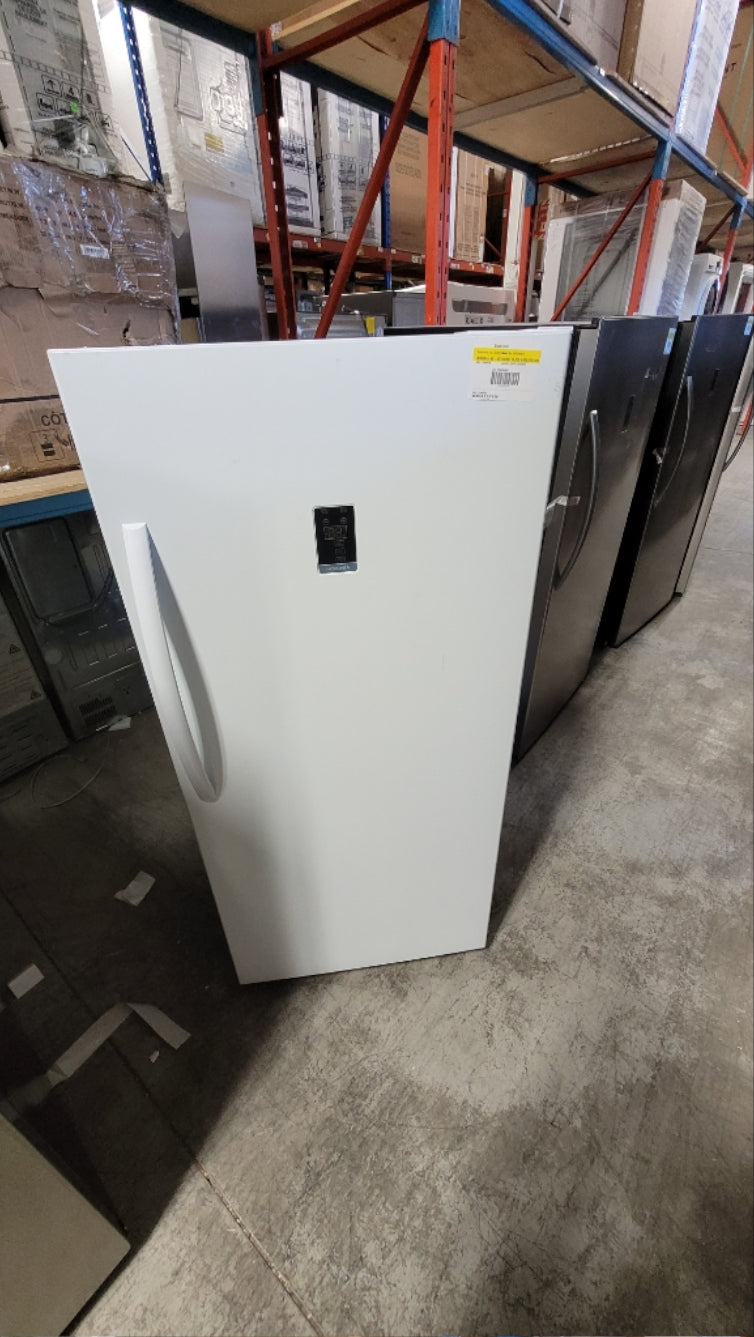 NS-UZ14WH0 - FREEZERS - Insignia - White - Open Box - BonPrix Électroménagers