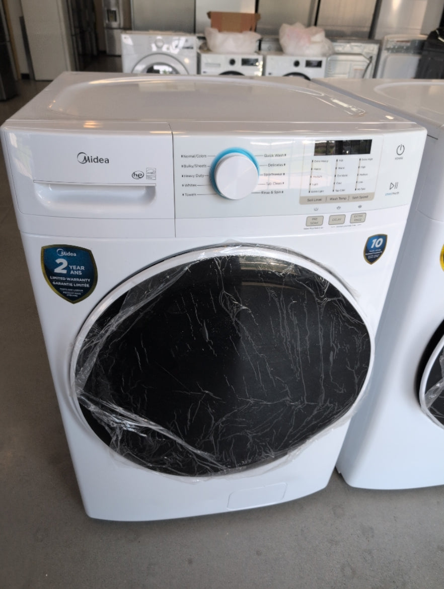 MLH52N5AWW - WASHERS - Midea - Front Loading - White - Open Box