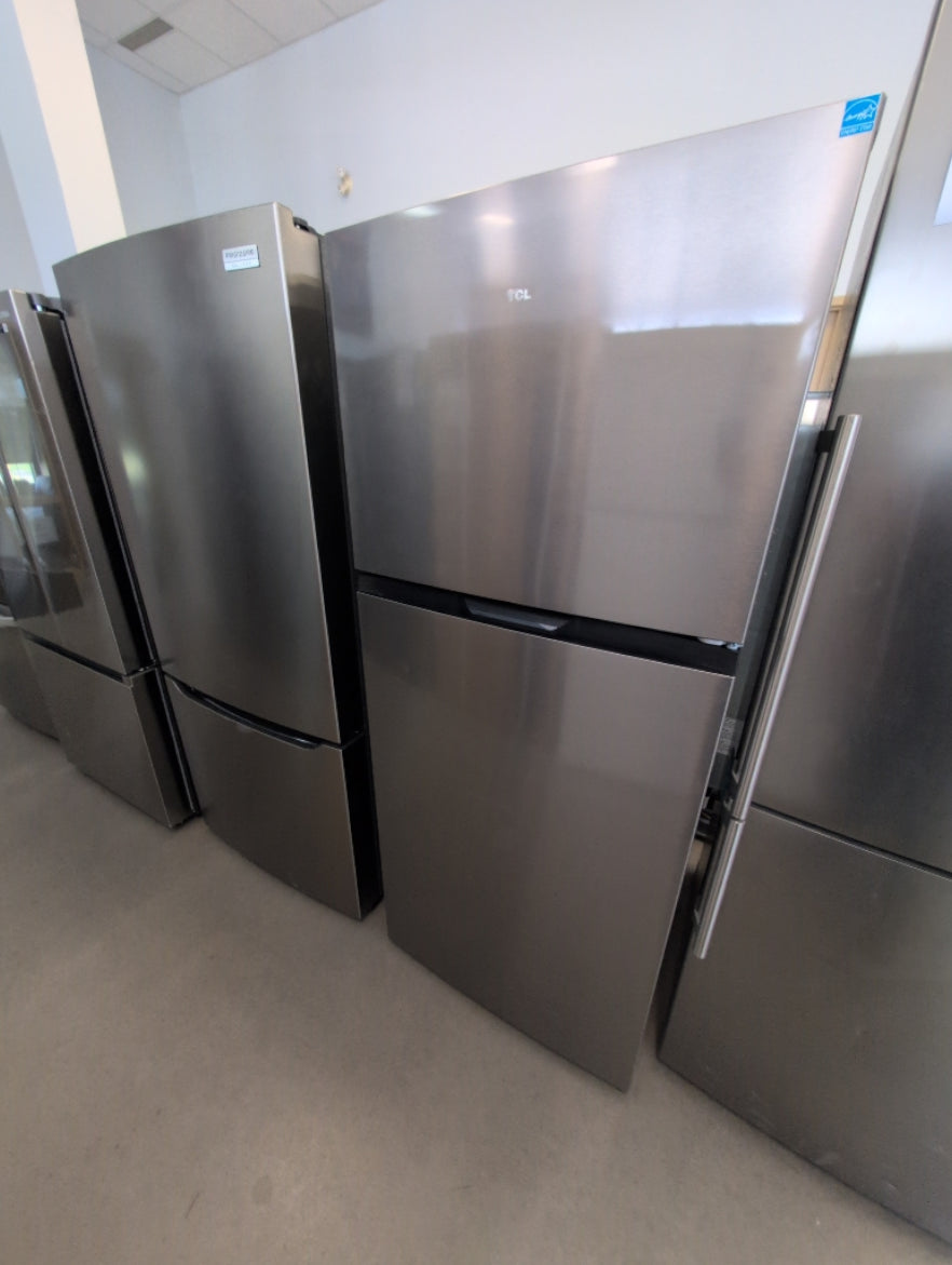 TRT18T4AL-CA - REFRIGERATORS - TCL - Top Freezer - Stainless Steel - Open Box - BonPrix Électroménagers