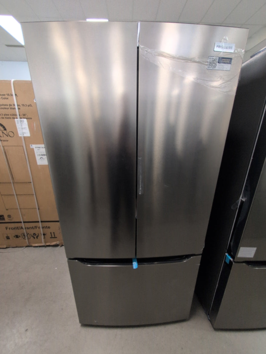 FRFG2033AV - RÉFRIGÉRATEURS - Frigidaire - Réfrigérateur à portes françaises - Acier inoxydable - Boîte Ouverte