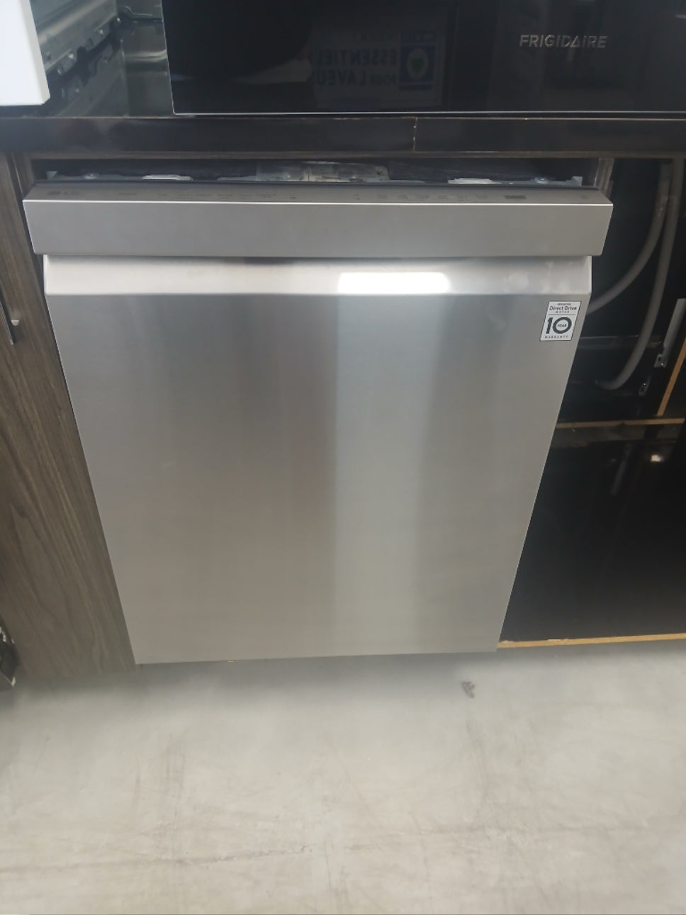 LDPN454HT - DISHWASHERS - LG - Top Controls - Stainless Steel - Open Box - BonPrix Électroménagers