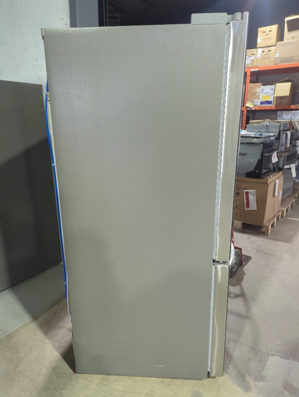 LRFWS2200S - REFRIGERATORS - LG - French 3-Door - Stainless Steel - Open Box - BonPrix Électroménagers