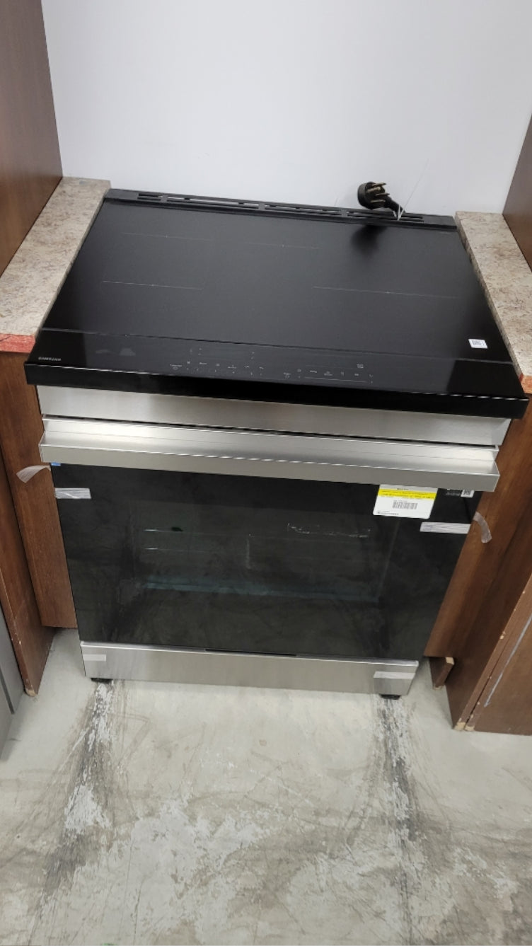 NSI6DG9300SR - RANGES - Samsung - Electric - Stainless Steel - Open Box - BonPrix Électroménagers