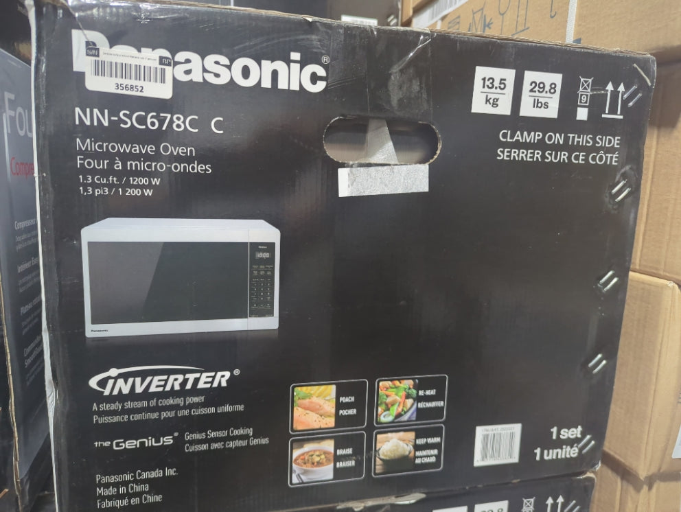 NNSC678CC - FOURS À MICRO-ONDES - Panasonic - Comptoir - Acier inoxydable - Boîte Ouverte