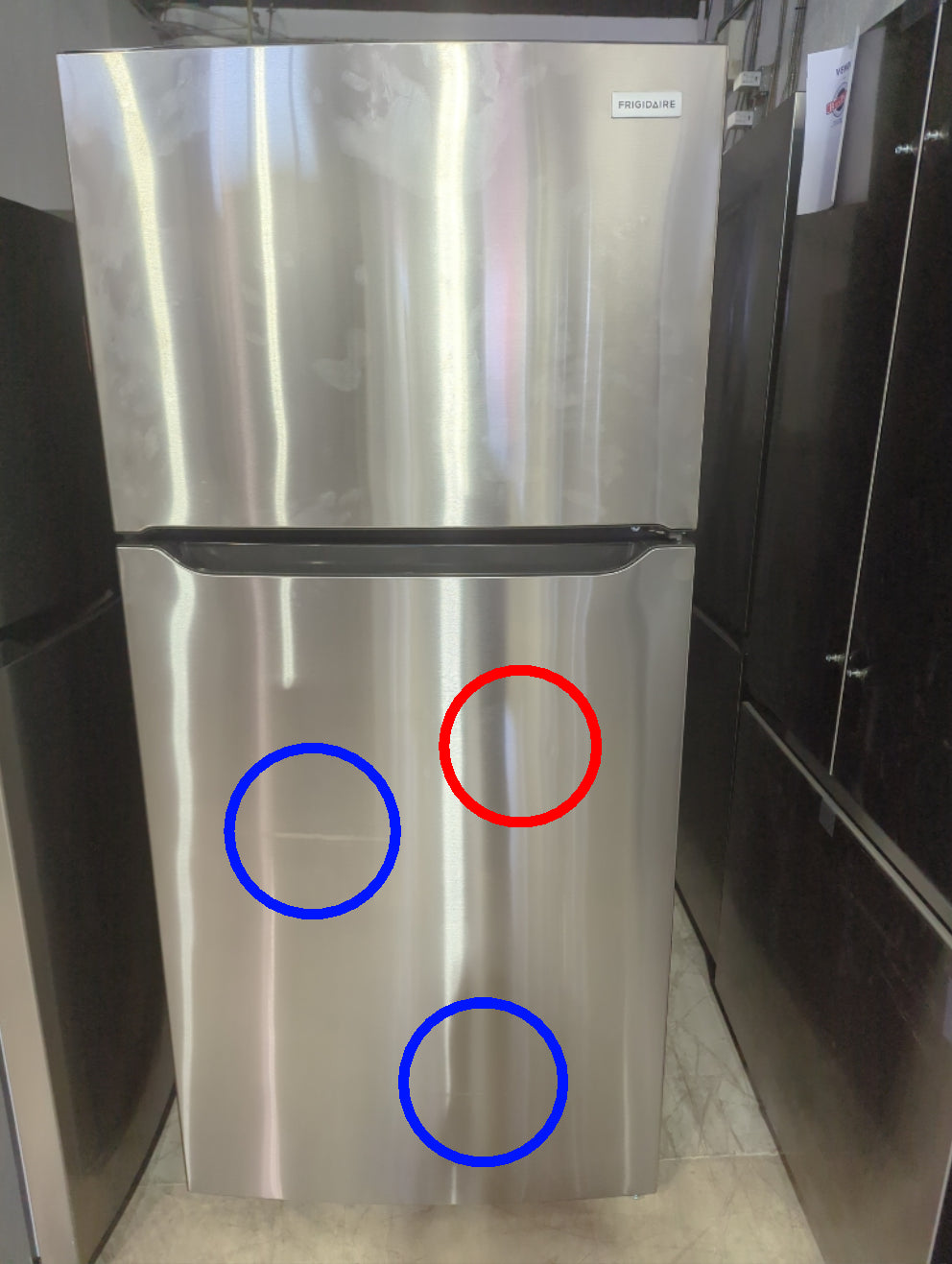 FFTR2045VS - RÉFRIGÉRATEURS - Frigidaire - Congélateur supérieur - Acier inoxydable - Boîte Ouverte