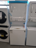 GUD27ESMMWW - LAUNDRY CENTERS - GE - Stacked Washer/Dryer - Electric - White - Open Box - BonPrix Électroménagers