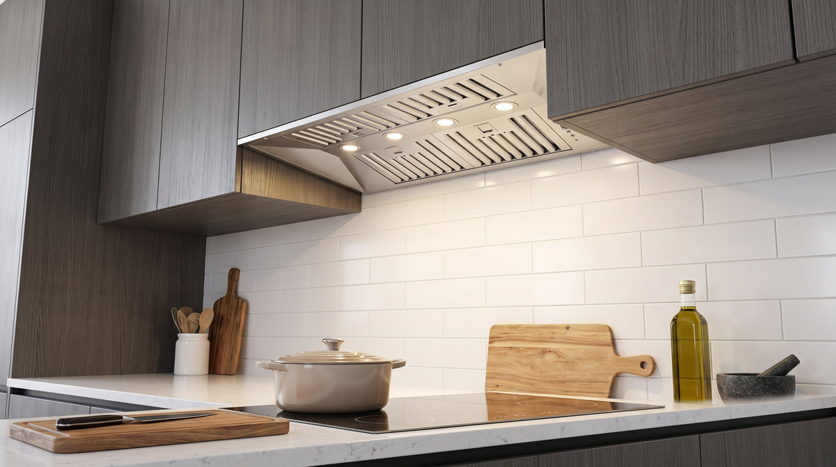 Hotte de cuisine encastrable Forno Altilia 36 pouces, Acier inoxydable, Éclairage LED, Filtres à baffle