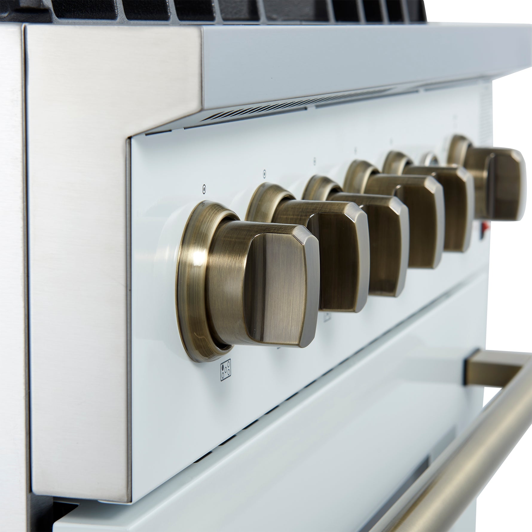 Giovanni 30-inch Gas Range White & Antique Brass Design, 5 Burners 67,000 BTU, 4.32 cu.ft. Convection Oven - BonPrix Électroménagers
