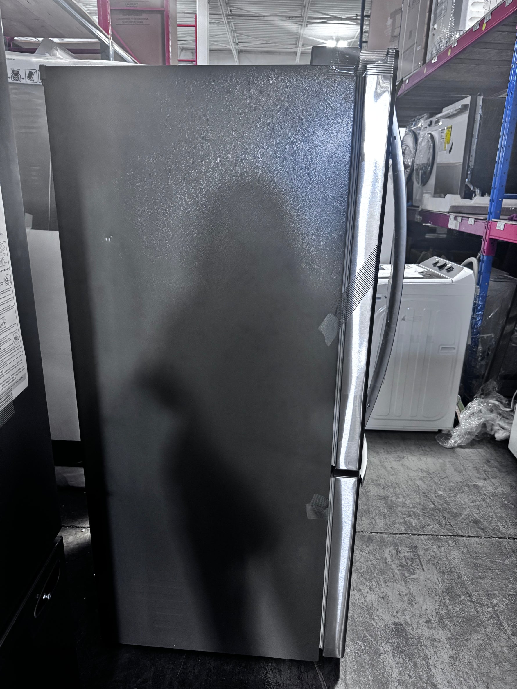 LRDNS2200S - REFRIGERATORS - LG - Bottom Freezer - Stainless Steel - Open Box - BonPrix Électroménagers