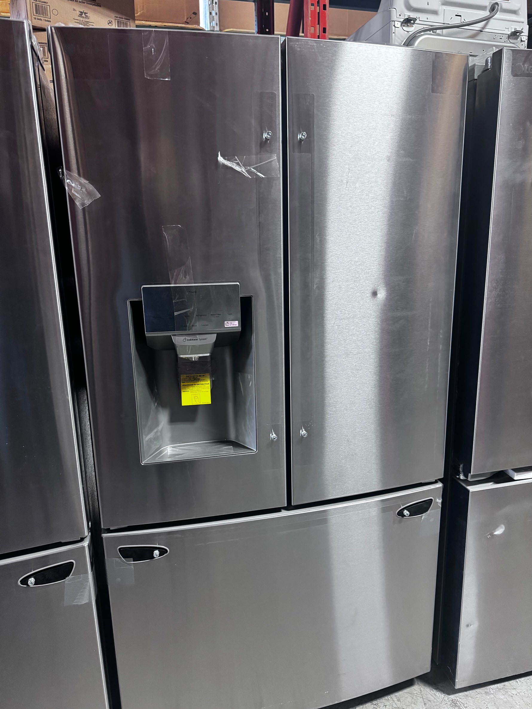 LRFS28XBS - REFRIGERATORS - LG - French 3-Door - Stainless Steel - Open Box - BonPrix Électroménagers