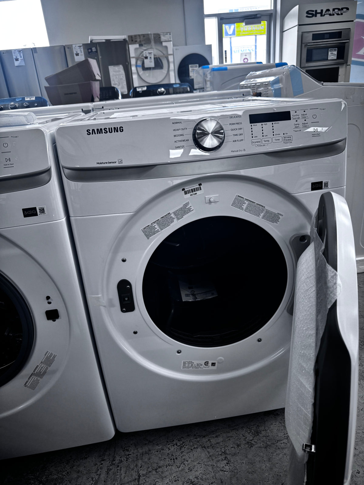 DVE45T6005W - DRYERS - Samsung - Electric - White - Open Box - BonPrix Électroménagers