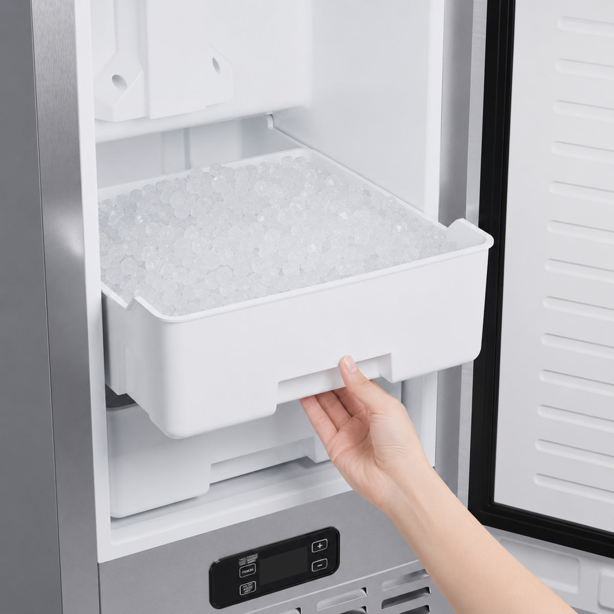 Cristallo 15 Inch Freestanding/Undercounter Ice maker, 66.1 lbs Chewable nugget, 8 kg / 17.6 lbs of ice storage, Stainless steel