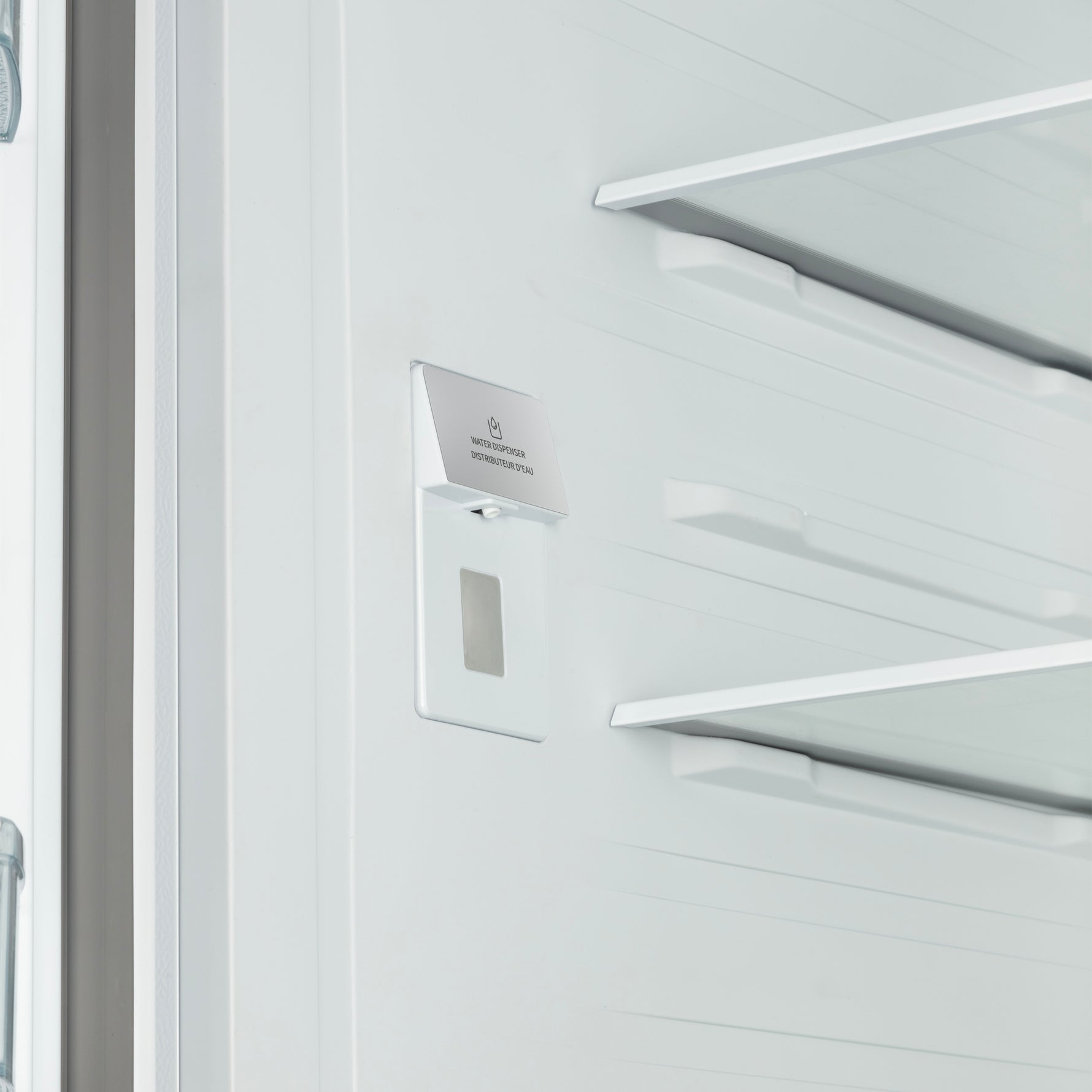 Forno Rivello 36 Inch French Door Refrigerator in White with Antique Brass, Internal Water Dispenser, Filtered Ice, Adjustable Shelves, Energy Star Certified - BonPrix Électroménagers