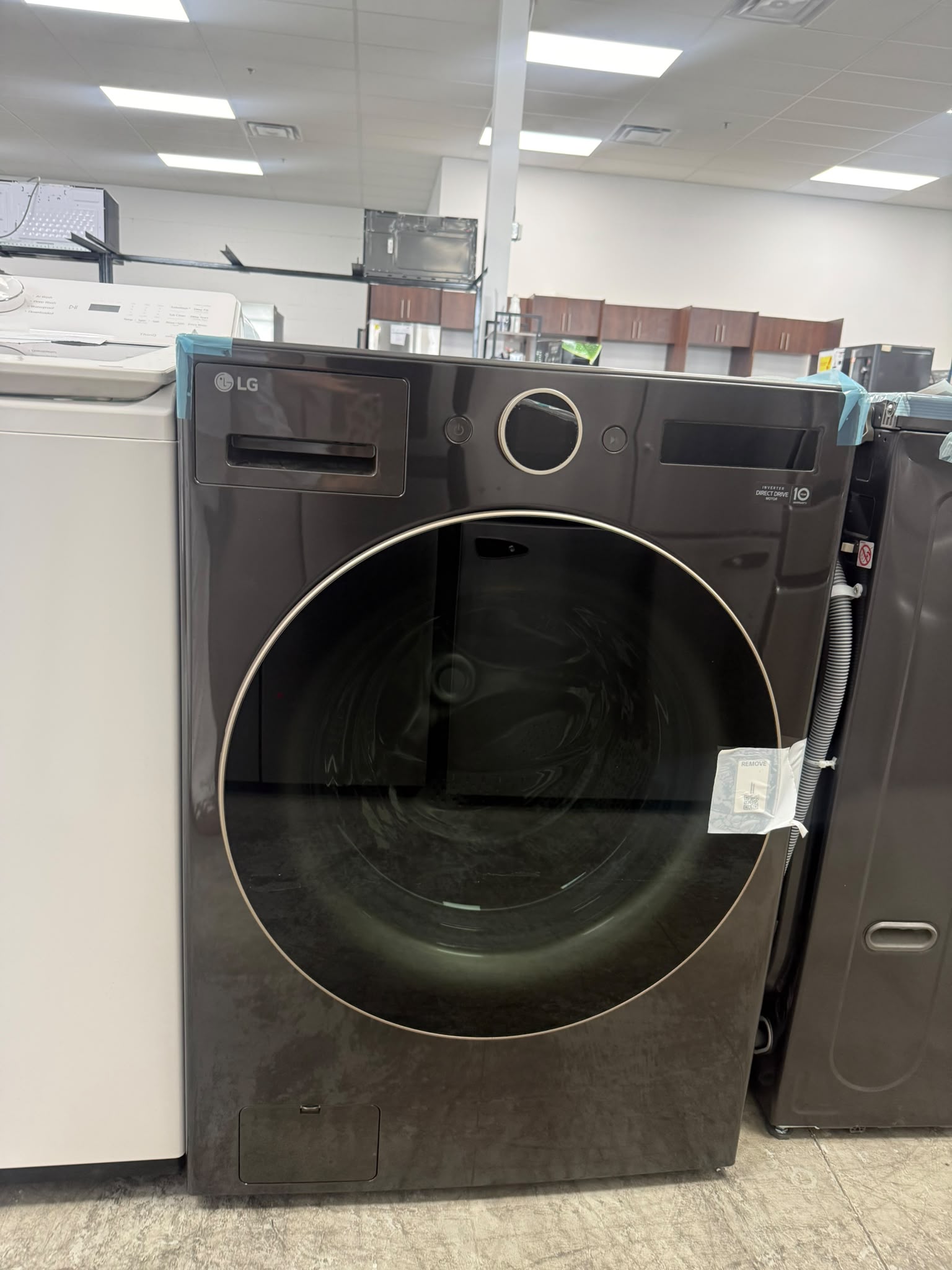 WM6500HBA - LAVEUSES - LG - Chargement frontal - Acier inoxydable noir - Boîte Ouverte