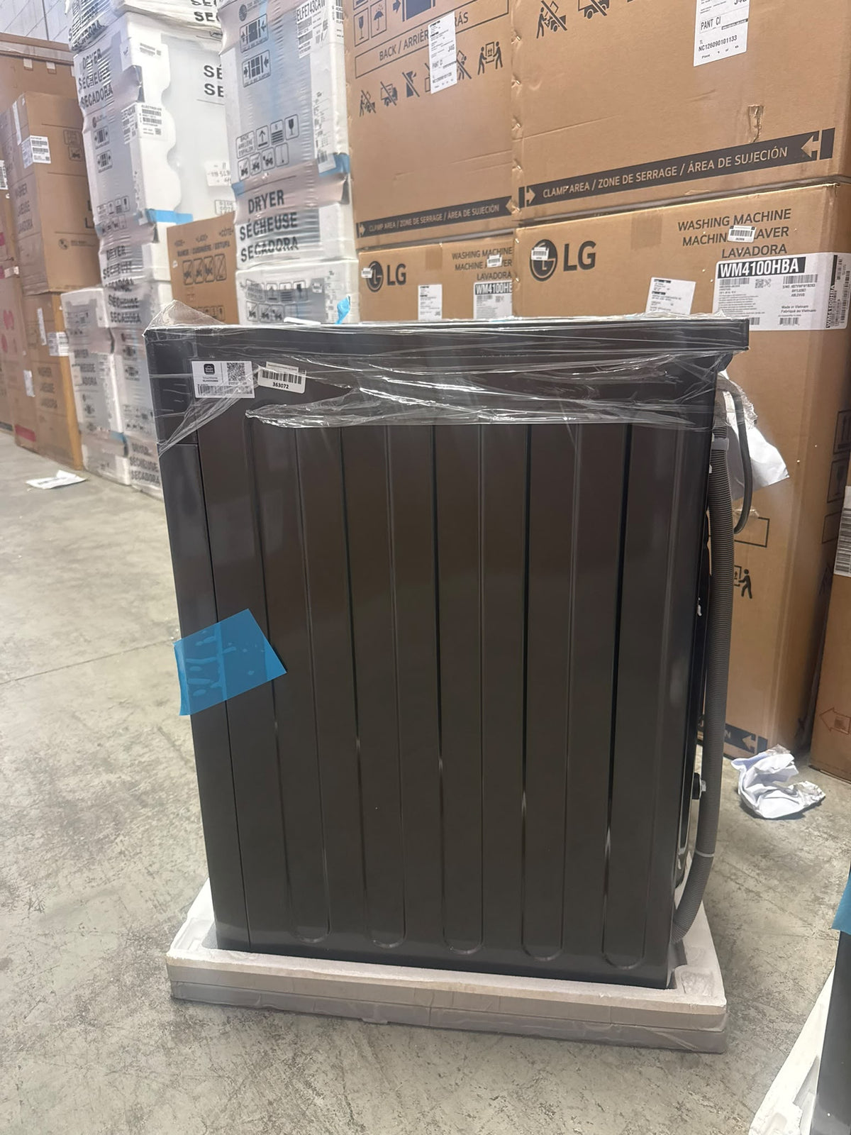 MLHW31S2BBG - WASHERS - Midea - Front Loading - Graphite Steel - Open Box