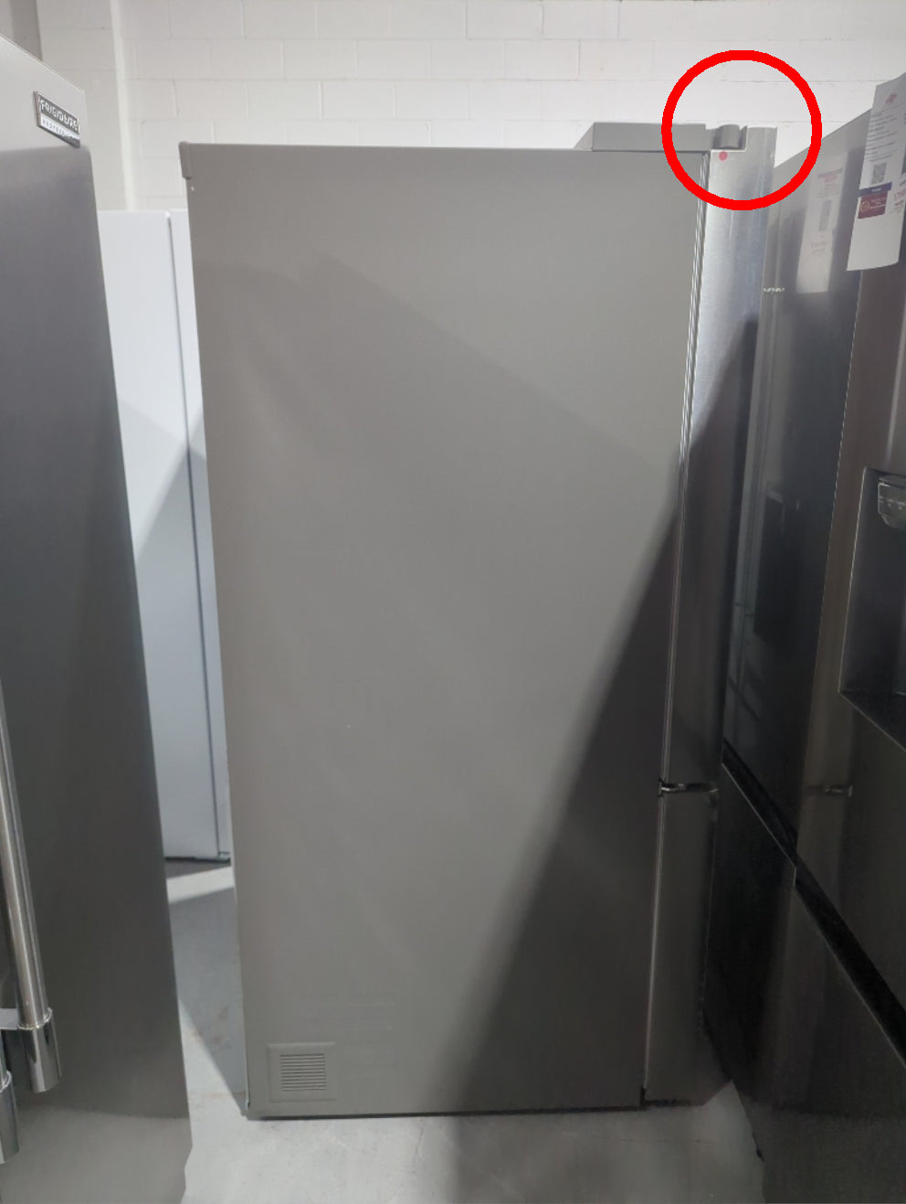 LRFXS3106S - REFRIGERATORS - LG - French 3-Door - Stainless Steel - Open Box - BonPrix Électroménagers
