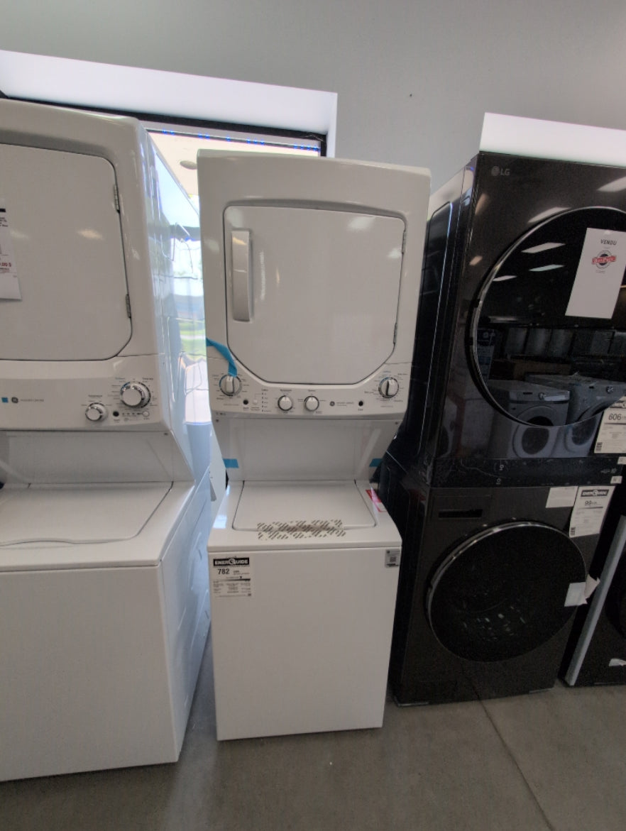 GUD24ESMMWW - LAUNDRY CENTERS - GE - Stacked Washer/Dryer - Electric - White - Open Box