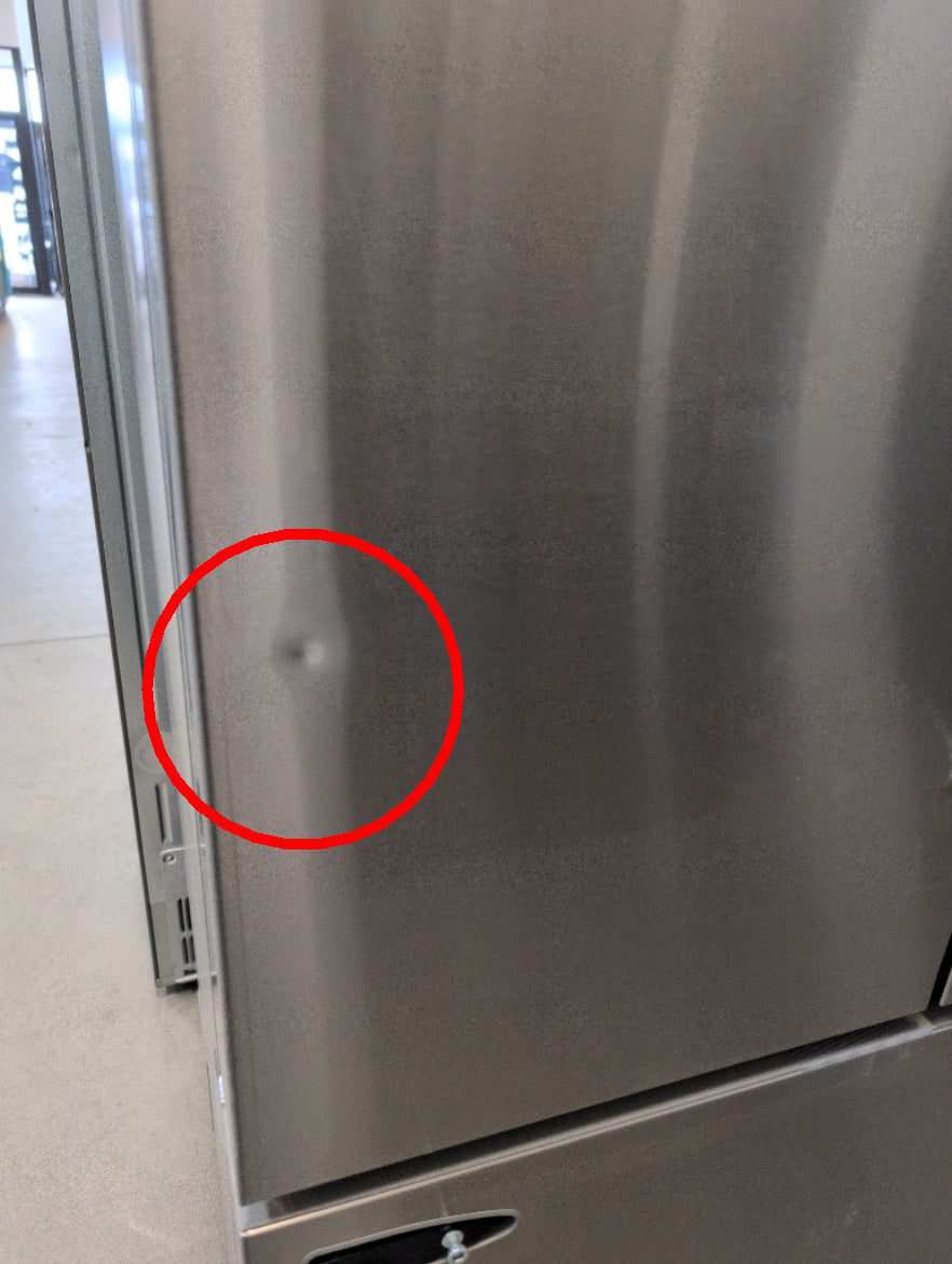 LRFLC2706S - REFRIGERATORS - LG - French 3-Door - Stainless Steel - Open Box - BonPrix Électroménagers