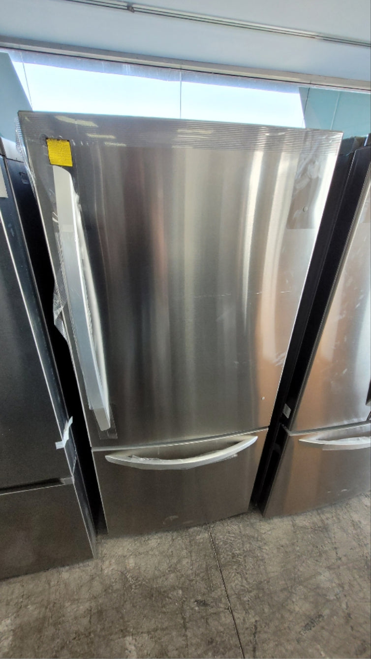 LRDNS2200S - REFRIGERATORS - LG - Bottom Freezer - Stainless Steel - Open Box