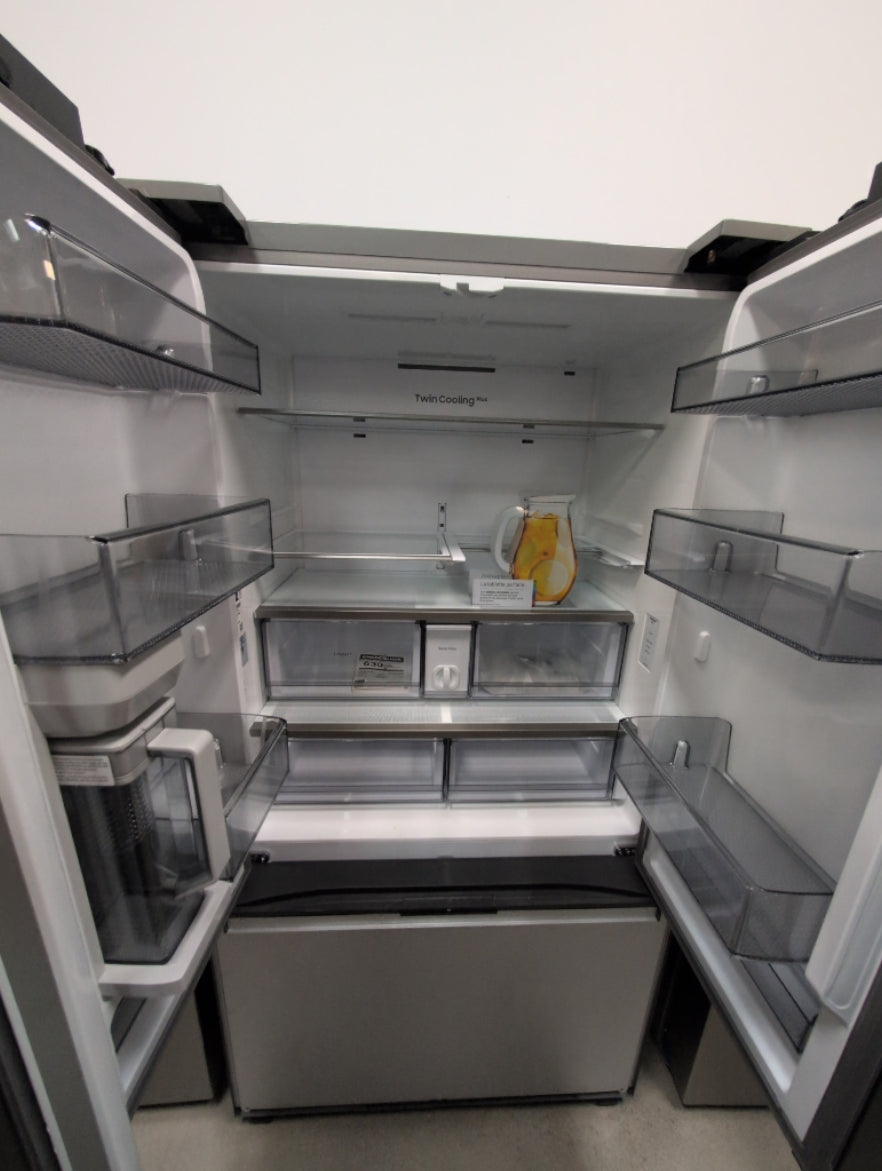 RF24BB6200AP - REFRIGERATORS - Samsung - French 3-Door - Panel Ready - Open Box
