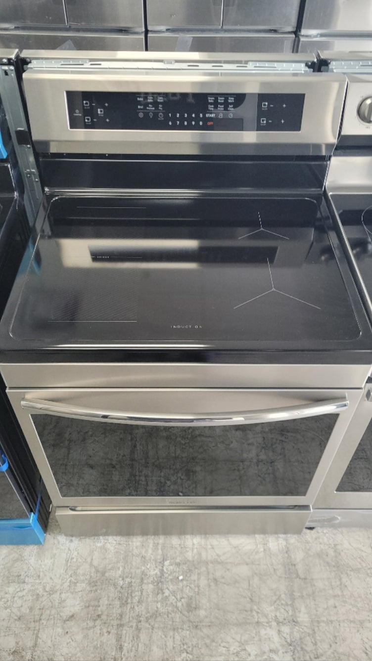 GCRI306CBF - RANGES - Frigidaire Gallery - Electric - Stainless Steel - Open Box - BonPrix Électroménagers