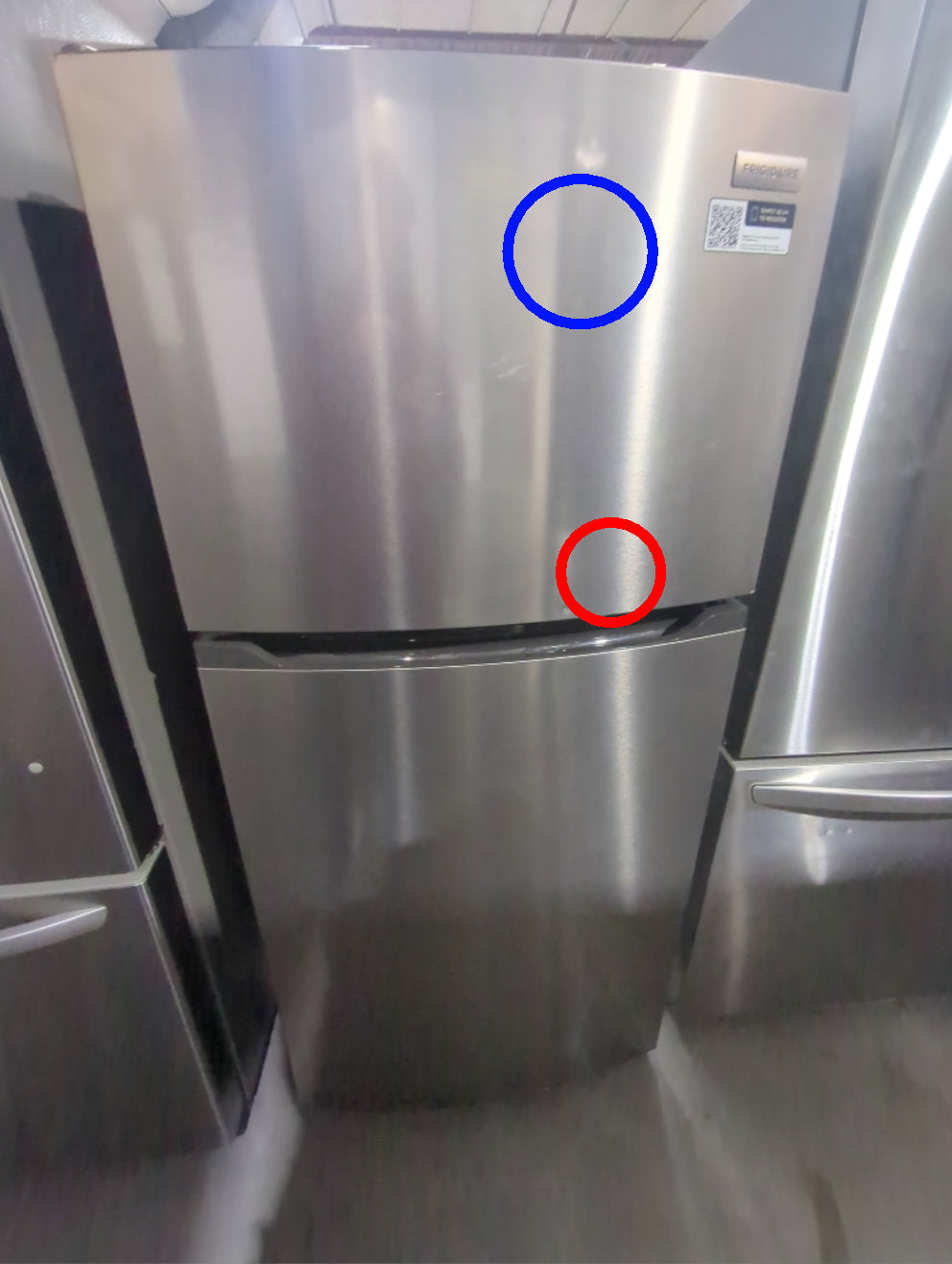 FFHT1425VV - REFRIGERATORS - Frigidaire - Top Freezer - Stainless Steel - Open Box - BonPrix Électroménagers