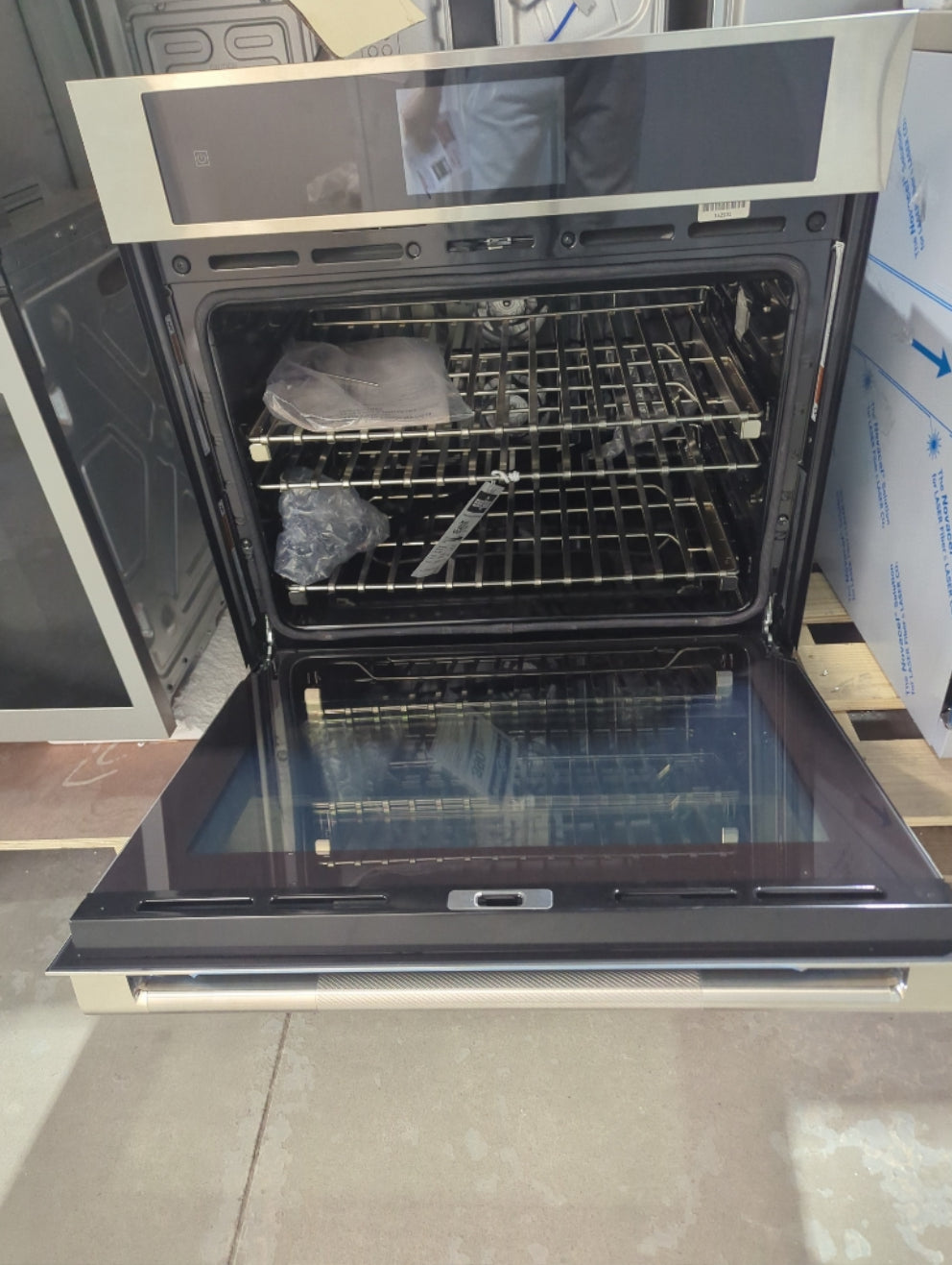 JJW3430LL - WALL OVENS - JennAir - Single Oven - Stainless Steel - Open Box